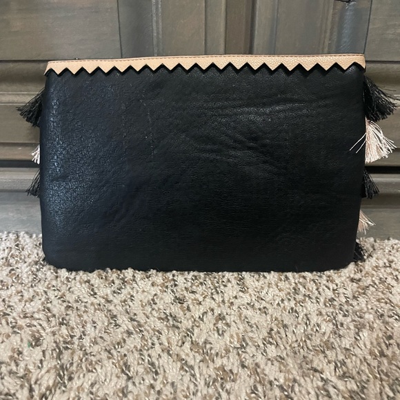 Stella & Dot clutch 👛 - Picture 6 of 6